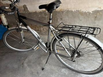 Stadsfiets KUNSTING beschikbaar voor biedingen
