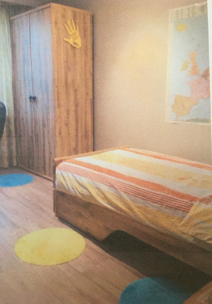 Slaapkamer voor 1 persoon ( jongen/meisje), Huis en Inrichting, Slaapkamer | Complete slaapkamers, Gebruikt, Eenpersoons, Ophalen