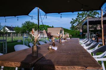 Table en chêne de 4m50 disponible a la vente ou location beschikbaar voor biedingen