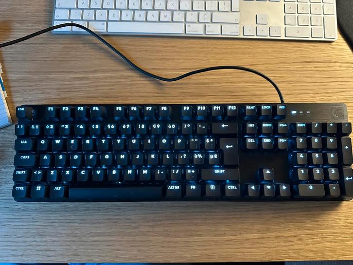 Logitech G413 SE, Informatique & Logiciels, Claviers, Comme neuf, Qwerty, Enlèvement ou Envoi