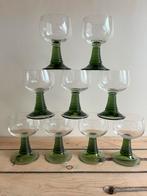 9 vintage Roemer wijnglazen op groene voet, Antiek en Kunst, Ophalen of Verzenden