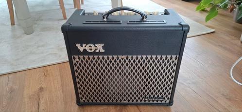 Vox valvetronix ad30vt, Muziek en Instrumenten, Versterkers | Bas en Gitaar, Zo goed als nieuw, Ophalen