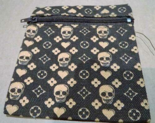 8 ritszakjes, met schedels, doodskop, Diversen, Rommelmarktspullen, Nieuw, Ophalen of Verzenden