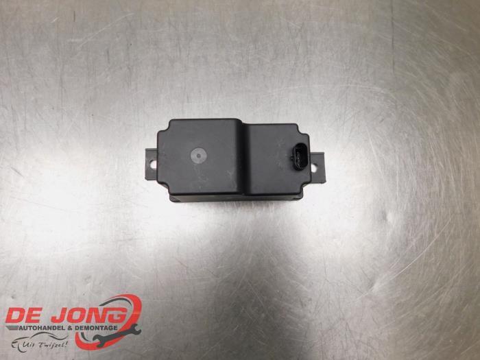 Spanningsregelaar van een Mercedes C-Klasse, Auto-onderdelen, Overige Auto-onderdelen, Mercedes-Benz, Gebruikt, 3 maanden garantie