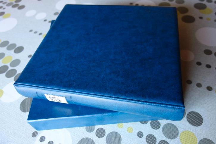 4 Lindner Albums & bladeren & postzegels 1960 tot 2000 Zie f, Postzegels en Munten, Postzegels | Volle albums en Verzamelingen