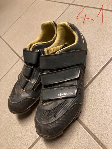 mountainbikeschoenen b-twin beschikbaar voor biedingen