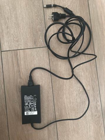 Dell 130W Laptop Adapter (19.5V 6.7A) beschikbaar voor biedingen