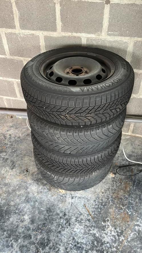 195/65/R15 91T winterbanden + stalen velg Volvo V50, Auto-onderdelen, Banden en Velgen, Banden en Velgen, Winterbanden, 15 inch