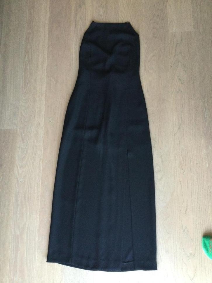 Lang zwart kleed voor de feesten, Kleding | Dames, Jurken, Zo goed als nieuw, Maat 38/40 (M), Zwart, Onder de knie, Ophalen of Verzenden