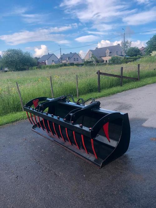 Bac crocodile, Zakelijke goederen, Landbouw | Tractoren, Ophalen