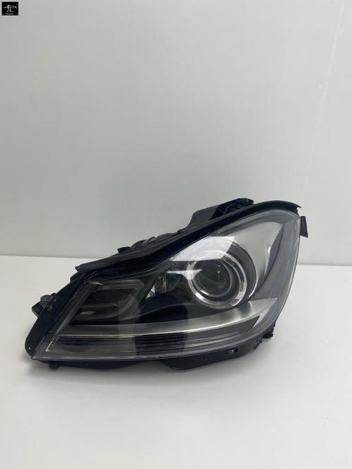 (VR) Mercedes C Klasse W204 Bi Xenon ILS koplamp links, Autos : Pièces & Accessoires, Éclairage, Mercedes-Benz, Utilisé, Enlèvement ou Envoi