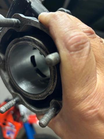 Honda cr 125 1984 cilinder met zuiger beschikbaar voor biedingen