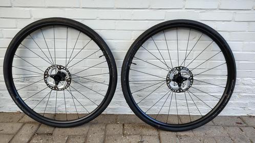 Hunt gravel race wheelset, Fietsen en Brommers, Fietsonderdelen, Zo goed als nieuw, Racefiets, Wiel, Ophalen