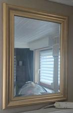 Spiegel met geslepen rand, Enlèvement