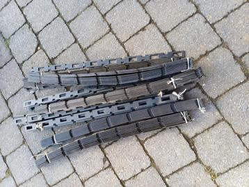 Bindsels voor bomen beschikbaar voor biedingen