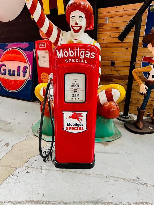 Pompe à essence Mobilgas spécial américaine de 1950 restauré, Collections, Marques & Objets publicitaires, Comme neuf, Panneau publicitaire