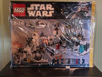 LEGO Hoth Echo Base beschikbaar voor biedingen