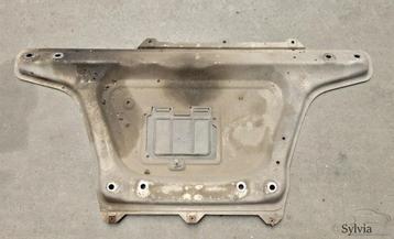 Versterkingsplaat Bodemplaat onderplaat BMW 3 / Z4 serie E46 beschikbaar voor biedingen