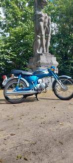 Suzuki A 100, Motoren