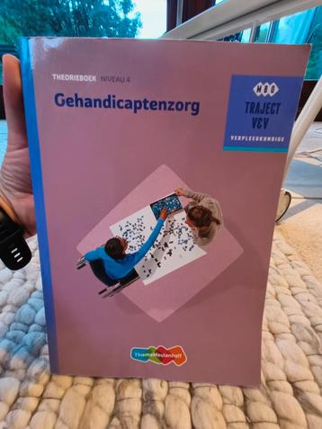 A.C. Verhoef - Theorieboek en bijbehorend werkboek 2018 beschikbaar voor biedingen
