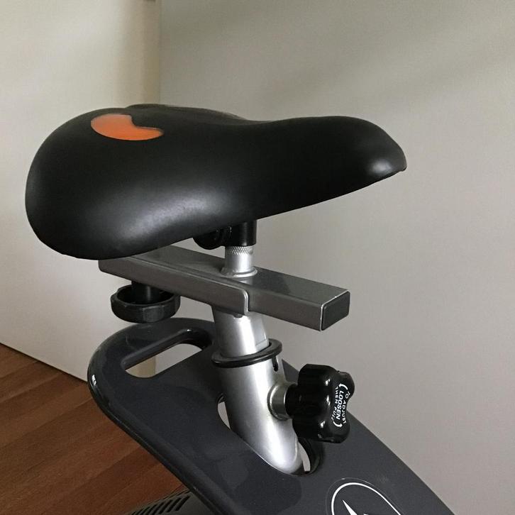 Vélo d’appartement Bh fitness-Onyx Program GSG ), Sport en Fitness, Fitnessapparatuur, Zo goed als nieuw, Hometrainer, Ophalen