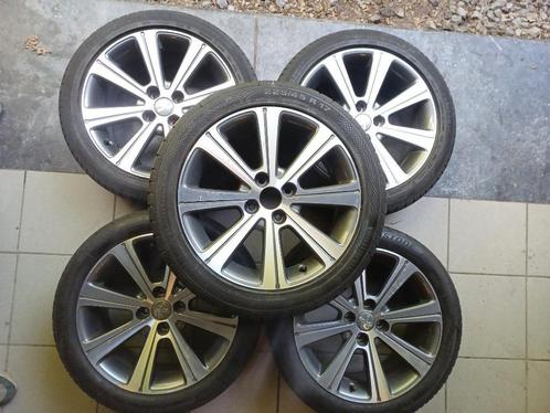 4 (+1) wielen Peugeot 225 45R17, Auto-onderdelen, Banden en Velgen, Banden en Velgen, Zomerbanden, 17 inch, 225 mm, Ophalen