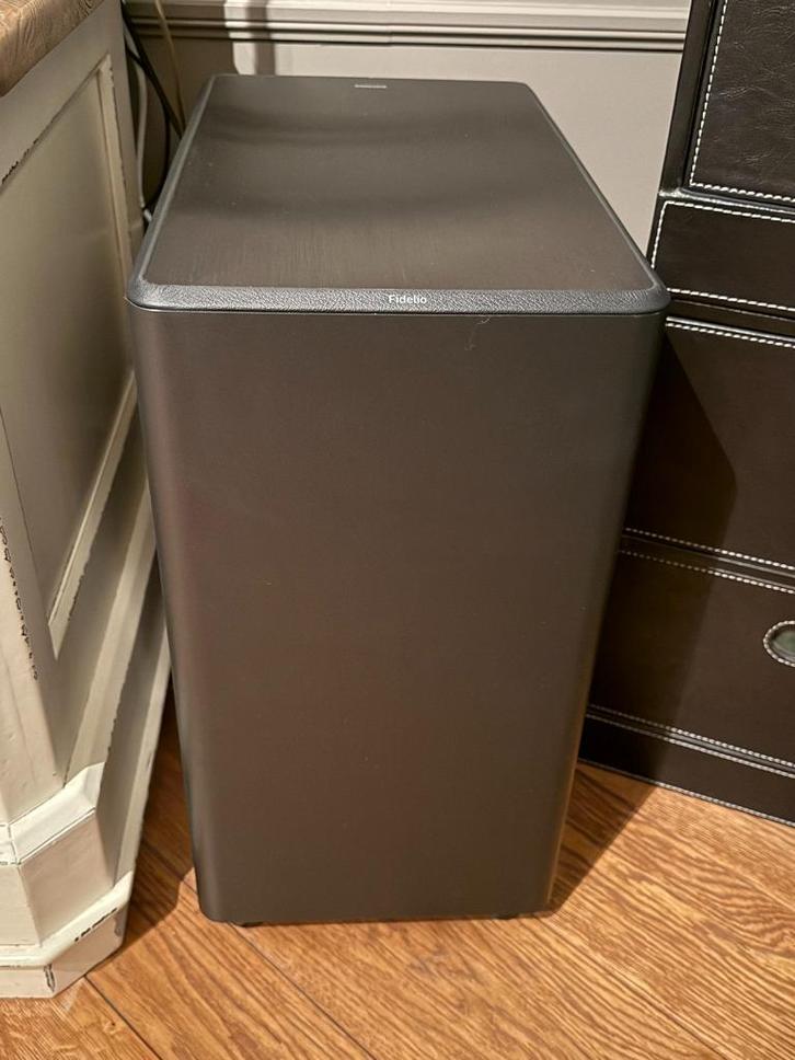 Philips Fidelio FW1 draadloze subwoofer, Audio, Tv en Foto, Luidsprekerboxen, Zo goed als nieuw, Subwoofer, 120 watt of meer, Philips