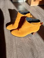 Bottines en cuir jaune moutarde San Marina, Vêtements | Femmes, Chaussures, Enlèvement, Porté, Jaune