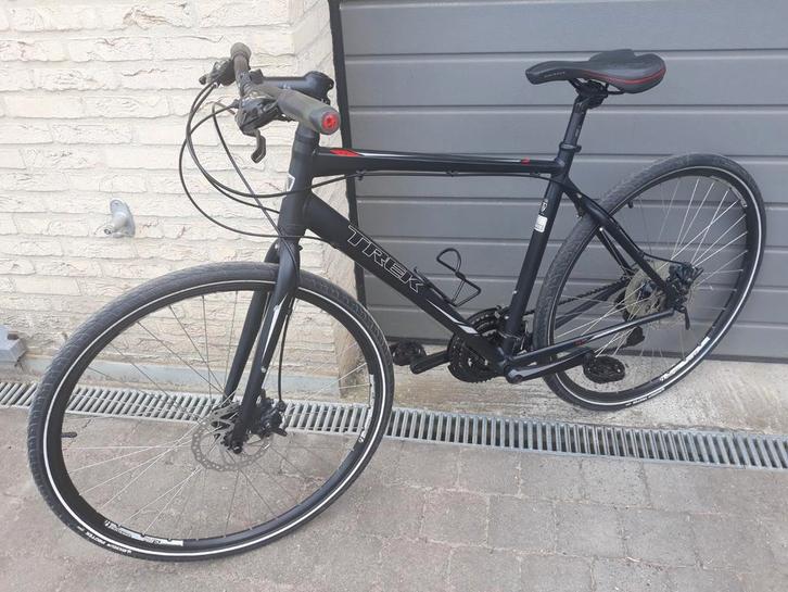 Trek Sport Bike - Schijfrem - Black Edition - Nieuwstaat !!!, Fietsen en Brommers, Fietsen | Heren | Sportfietsen en Toerfietsen