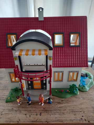 Playmobil villa beschikbaar voor biedingen