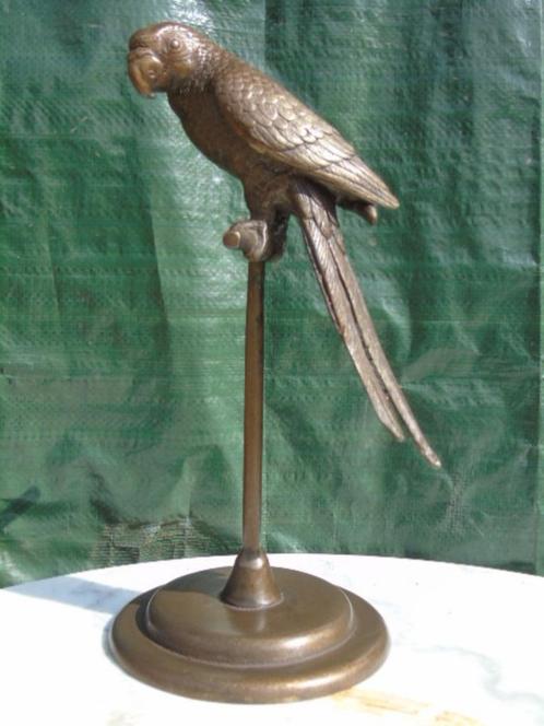Standbeeld van een papegaai op een bronzen zitstok, Antiek en Kunst, Antiek | Brons en Koper, Brons, Ophalen