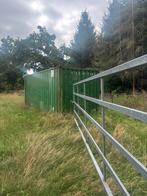 2 plaatsen op weide en weide in eigen beheer te huur.