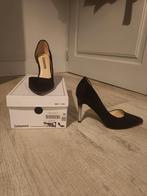 Zwarte hakken maat 38, Sinéquanone., Kleding | Dames, Schoenen, Ophalen, Sinéquanone, Pumps, Zwart