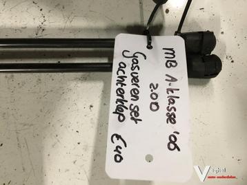 Mercedes A klasse 2.0cdi 2006 Gasveren set achterklep beschikbaar voor biedingen