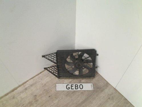 KOELVENTILATOR Volkswagen Polo V (6R) (01-2009/10-2017), Auto-onderdelen, Airco en Verwarming, Volkswagen, Gebruikt