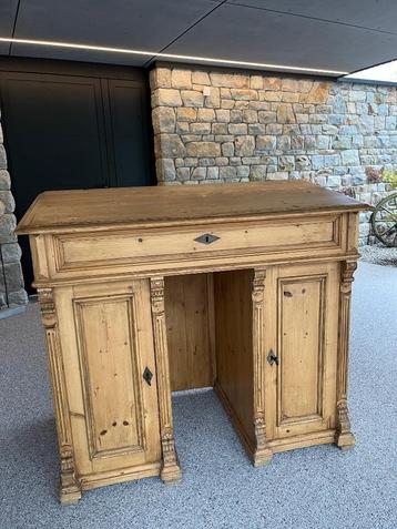 Bureau/armoire en bois de pin, Enlèvement, Utilisé
