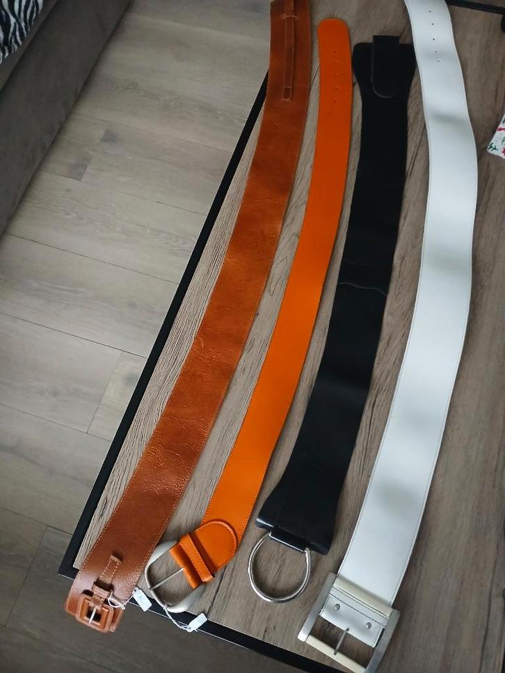 Heel brede ceinturen nieuw), Kleding | Dames, Riemen en Ceinturen, Nieuw, Ophalen of Verzenden