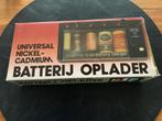 UNIVERSAL NICKEL -cadmium  BATTERIJ OPLADER, Audio, Tv en Foto, Ophalen of Verzenden, Zo goed als nieuw