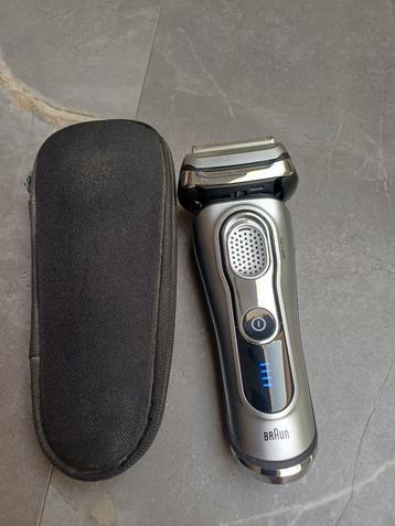 Braun Series 9 scheerapparaten 9615 S beschikbaar voor biedingen