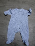 Pyjama velours gris (Kiabi) Taille 56-62, Enfants & Bébés, Comme neuf, Vêtements de nuit ou Sous-vêtements, Kiabi, Garçon ou Fille