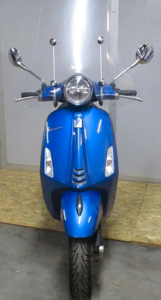Vespa Primavera 2022 E5 50cc B, Fietsen en Brommers, Scooters | Vespa, Vespa LX, Ophalen of Verzenden