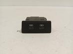 AUX POORT USB-C Audi A3 Sportback (8VA / 8VF) (82A035736A), Auto-onderdelen, Gebruikt, Audi