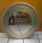 vintage ronde spiegel, Huis en Inrichting, Woonaccessoires | Spiegels, Ophalen of Verzenden, Gebruikt, Rond, 50 tot 75 cm