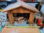 Diorama grange  en bois. Miniature Mercedes, Comme neuf, Burago, Enlèvement ou Envoi
