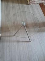 2 bijzettafeltjes met glazen blad., Huis en Inrichting, Ophalen, Zo goed als nieuw