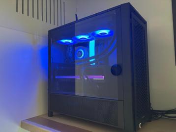 High end gaming pc (Asus RTX5090 Astral & Ryzen 9800x3d) beschikbaar voor biedingen