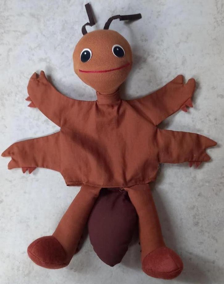 Handpop mier, Kinderen en Baby's, Speelgoed | Poppen, Zo goed als nieuw, Ophalen of Verzenden