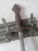 2 decoratieve zwaarden, Toledo Spanje  en scherm zwaard, Enlèvement ou Envoi