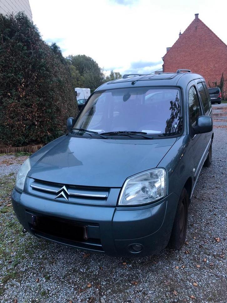 Berlingo bj 2007 euro 4 benzine 250dkm, Auto's, Citroën, Particulier, Berlingo, Airbags, Airconditioning, Centrale vergrendeling