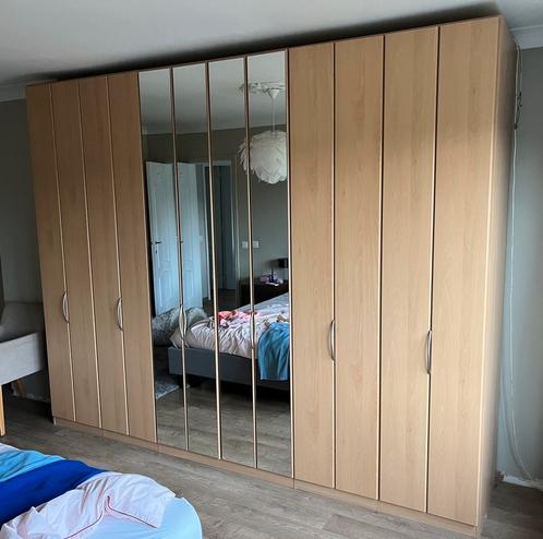 Grote kleerkast van 3m breed, Huis en Inrichting, Kasten | Kleerkasten, Zo goed als nieuw, Ophalen